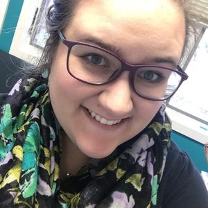 Meet your Posher, Rebecca